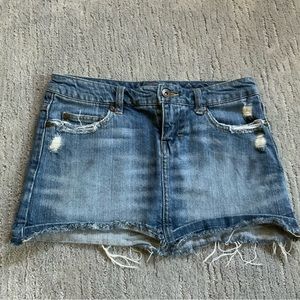 Jean Skirt	Celebrity Pink	Size 3